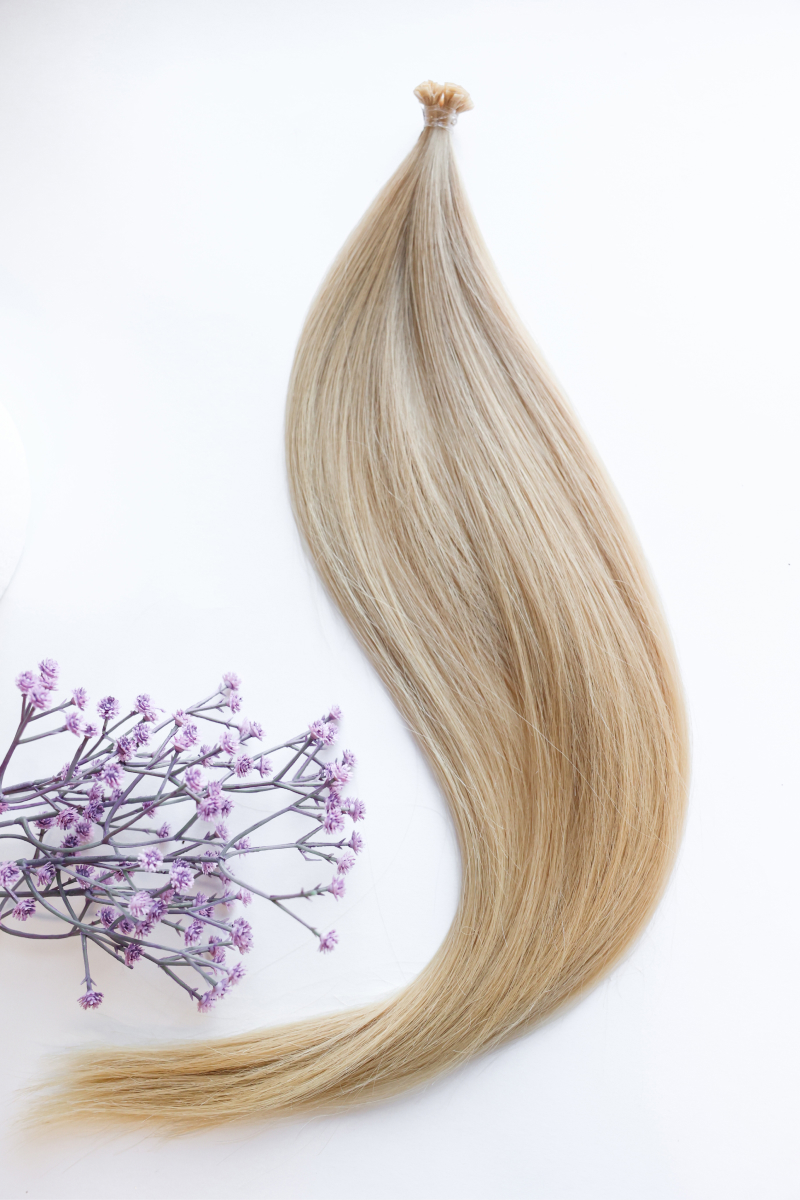 Славянские волосы на микрокапсулах 60 см №19 — средний золотой блонд